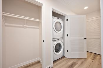 Full size washer/dryer
